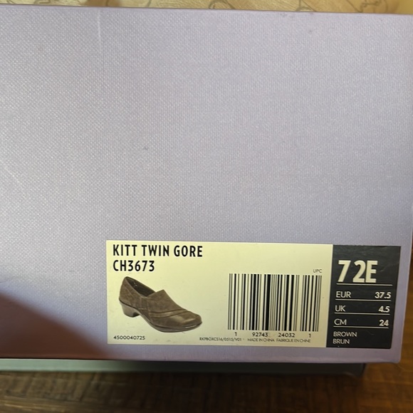 Aravon kitt twin gore shoes - Picture 2 of 6